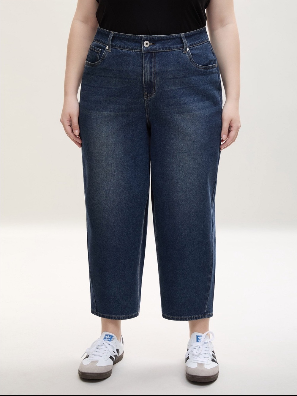 BloomChic Dark Blue Ankle-Length Relaxed Jeans size 16